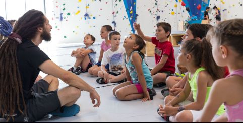 Atelier Bout'chou : escalade de 4 à 5 ans chez Climb Up Wittenheim - Mulhouse