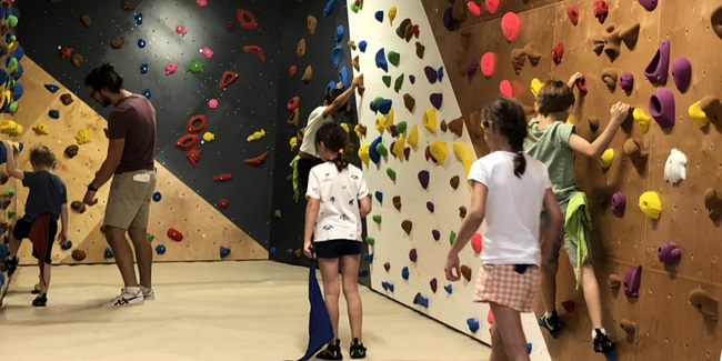 Cours & stages d'escalade de bloc en Nord-Isère