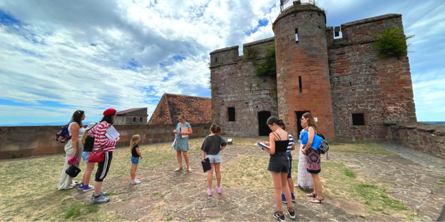 Visite guidée découverte en famille du château de Lichtenberg kidiklik alsace CCHLPP