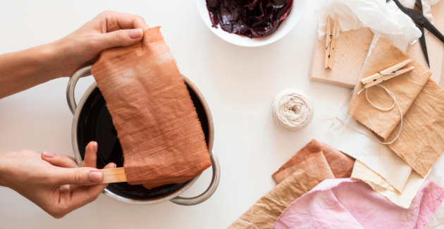 Atelier tout public : Teinture naturelle sur sac en tissus à la Seigneurie, Andlau