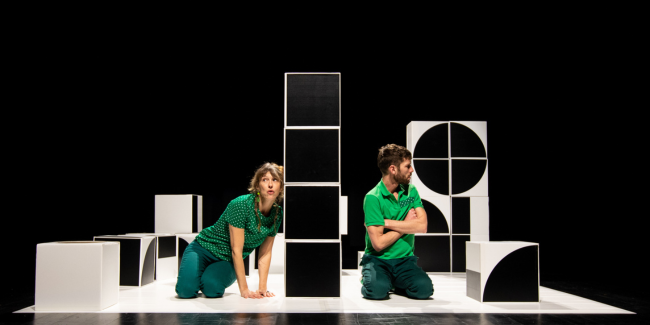 Tout est chamboulé : théâtre dès 1 ans, spectacle jeune public au Brassin à Schiltigheim Tout est chamboulé : théâtre dès 1 ans, spectacle jeune public au Brassin à Schiltigheim