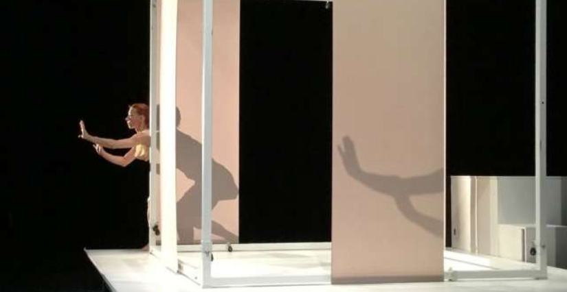 "Méandres", spectacle de danse, La tête dans les étoiles au Théâtre de Haguenau "Méandres", spectacle de danse, La tête dans les étoiles au Théâtre de Haguenau