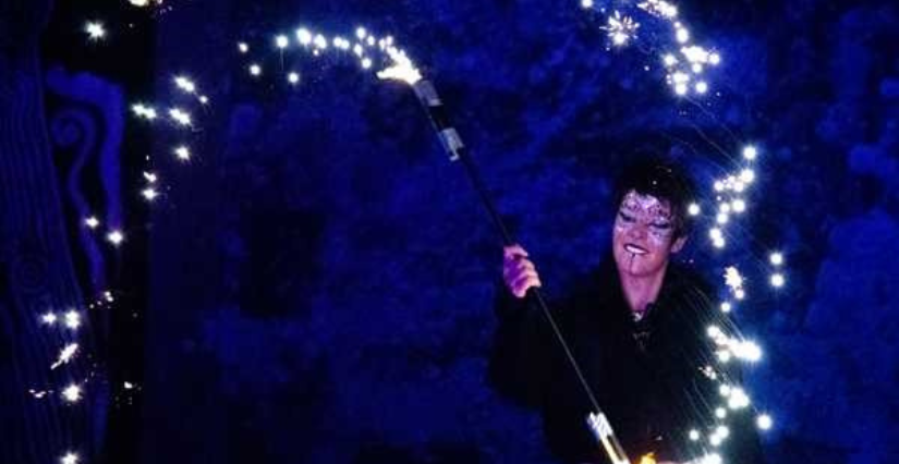 Spectacle en famille à La Seigneurie d'Andlau : Jonglage, poésie et animations lumineuses