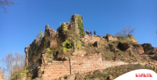 Balade en famille et pique-nique au château de Guirbaden au départ de Grendelbruch en Alsace 